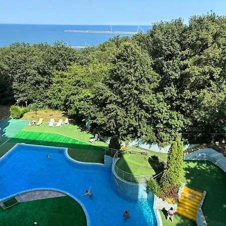 شقة Summer Breeze Park - Nikea Park Complex