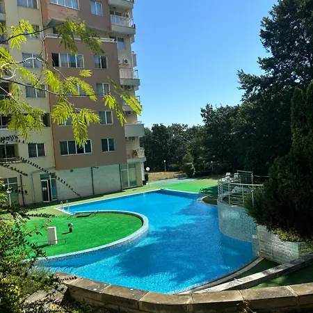 شقة Summer Breeze Park - Nikea Park Complex